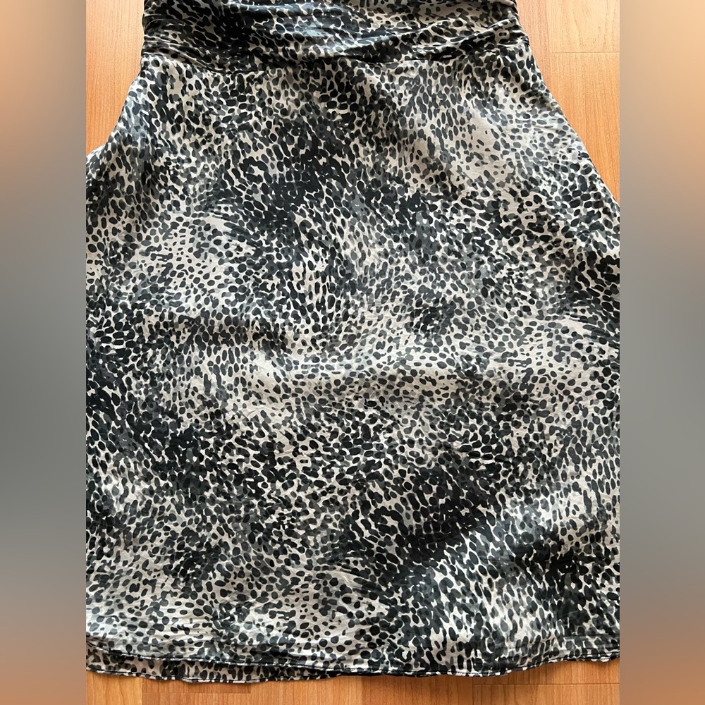 Express 100% Silk Leopard Print Halter Dress Y2K Size 12 Flowy - Picture 16 of 16